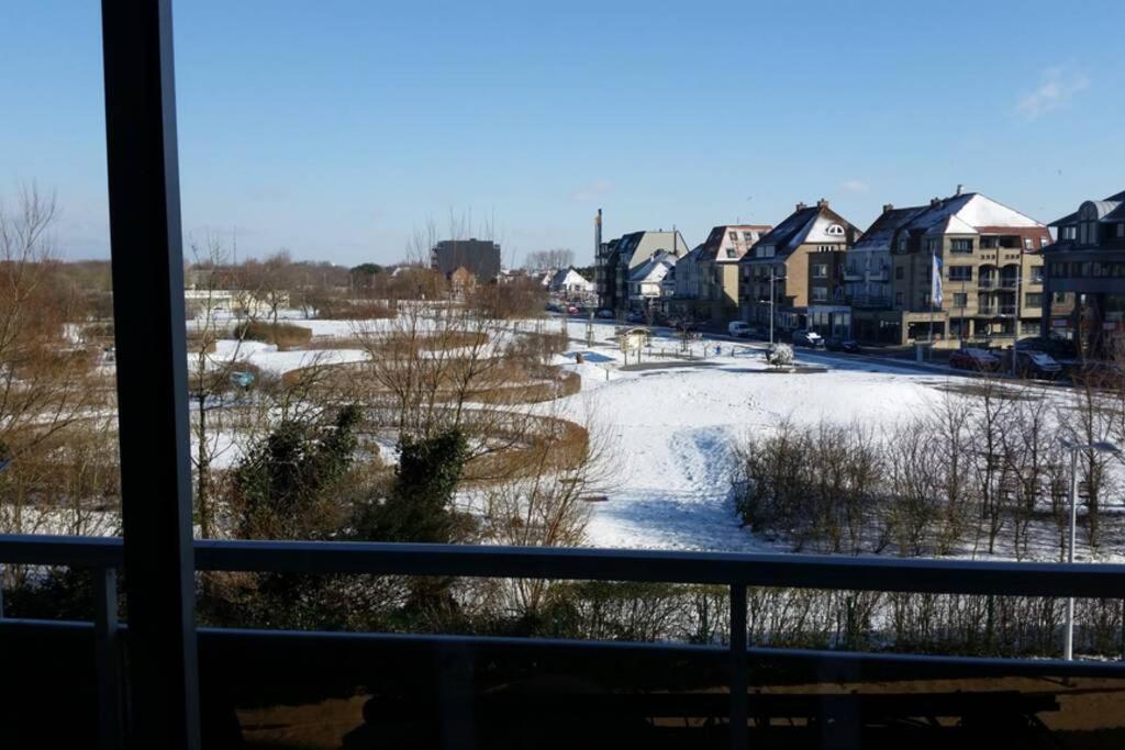 Appartement Residentie Astrid Met Private Parking เบรเดเน ภายนอก รูปภาพ