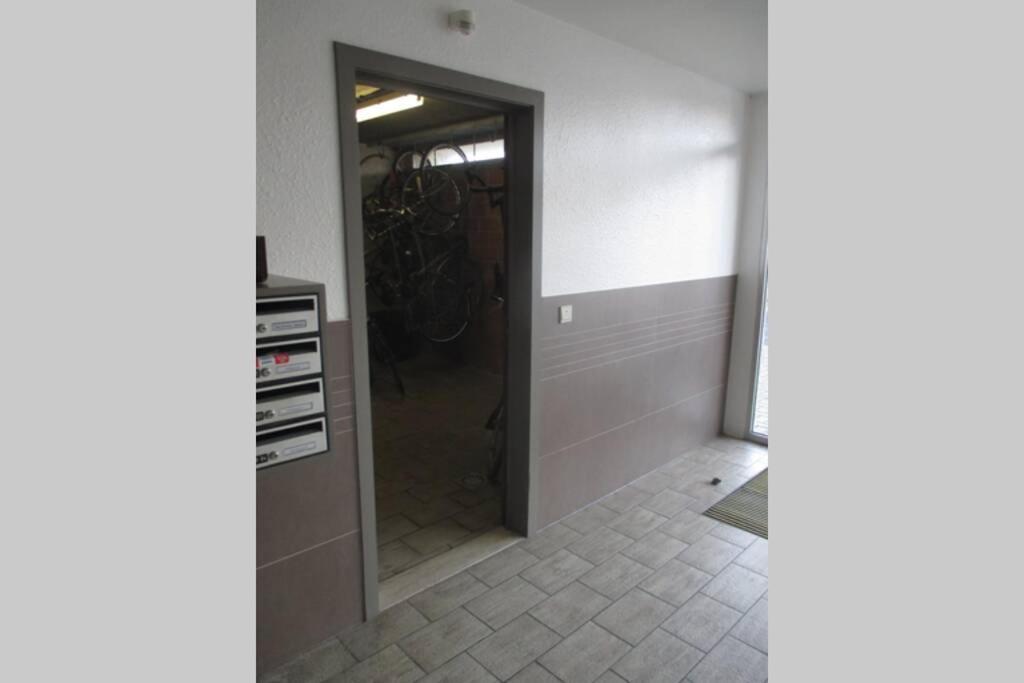Appartement Residentie Astrid Met Private Parking เบรเดเน ภายนอก รูปภาพ