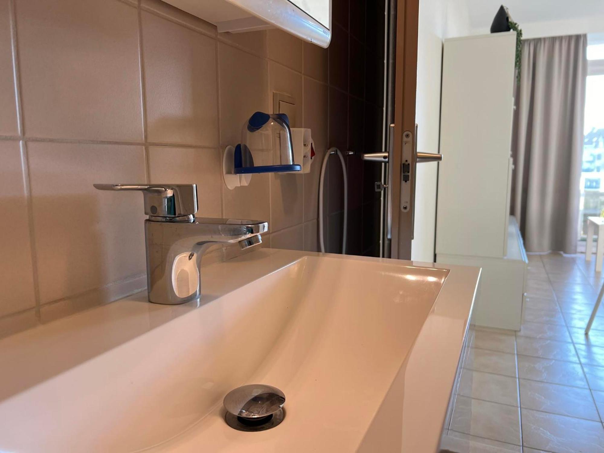 Appartement Residentie Astrid Met Private Parking เบรเดเน ภายนอก รูปภาพ